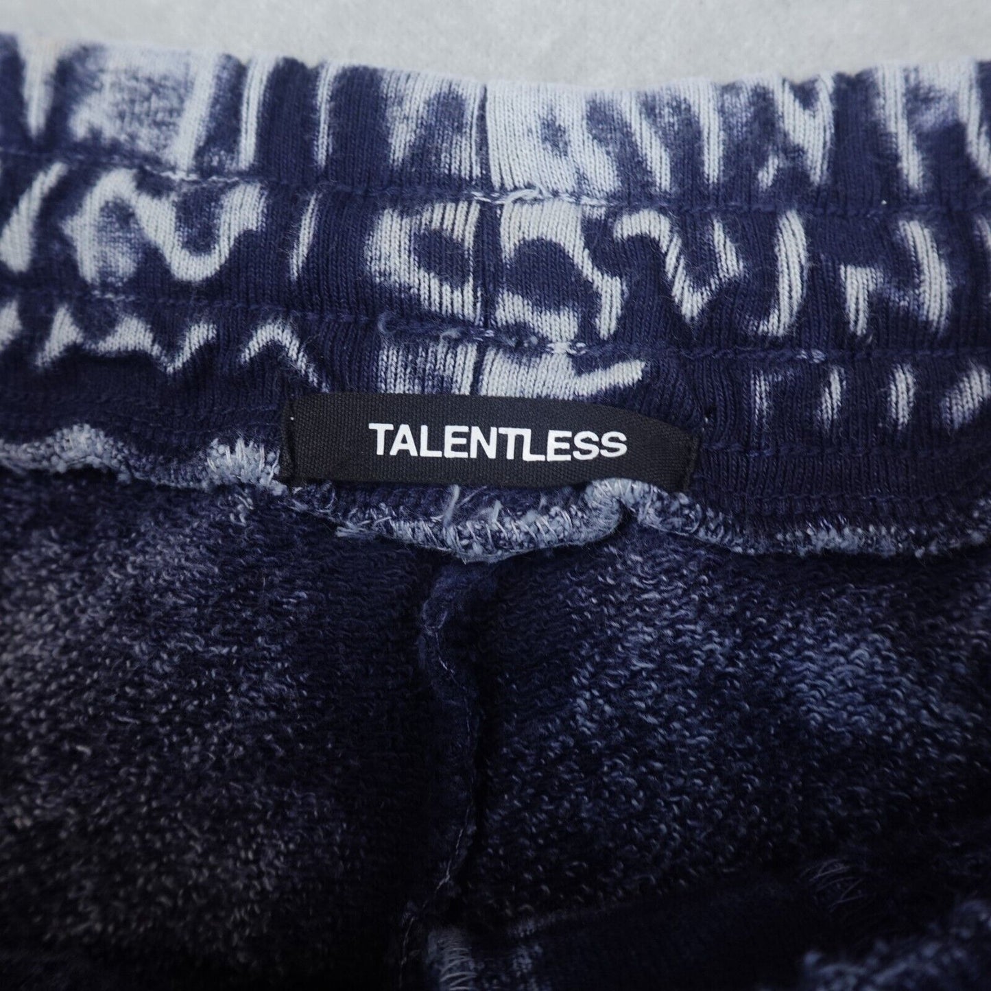 Talentless Shorts Mens Large Acid Washed Faded Blue Double Knit Heavyweight 9"