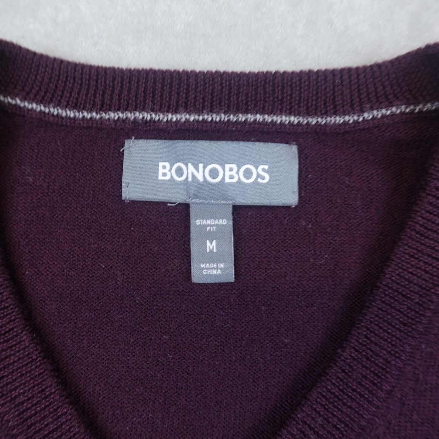 Bonobos Sweater Extra Fine Merino Wool Mens Medium V Neck Pullover Maroon L/S