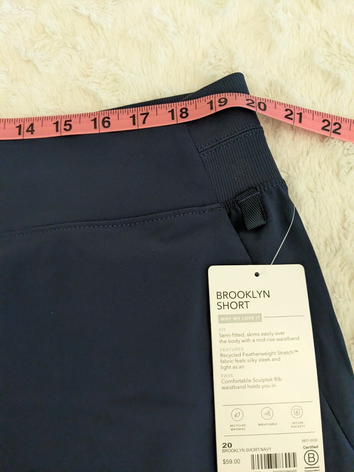 NWT ATHLETA Brooklyn Short Womens 20 Navy Blue Zip Pocket Sculptek Rib Waist NEW