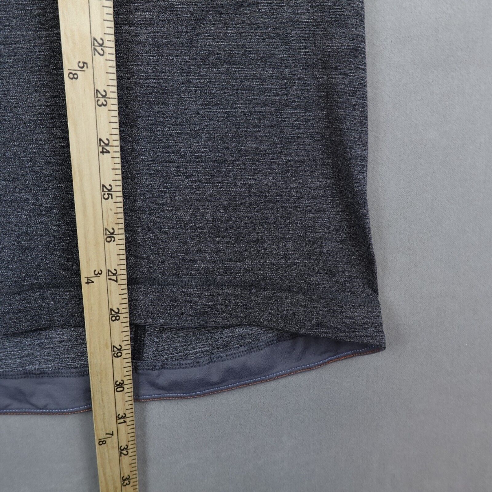 Lululemon T-Shirt