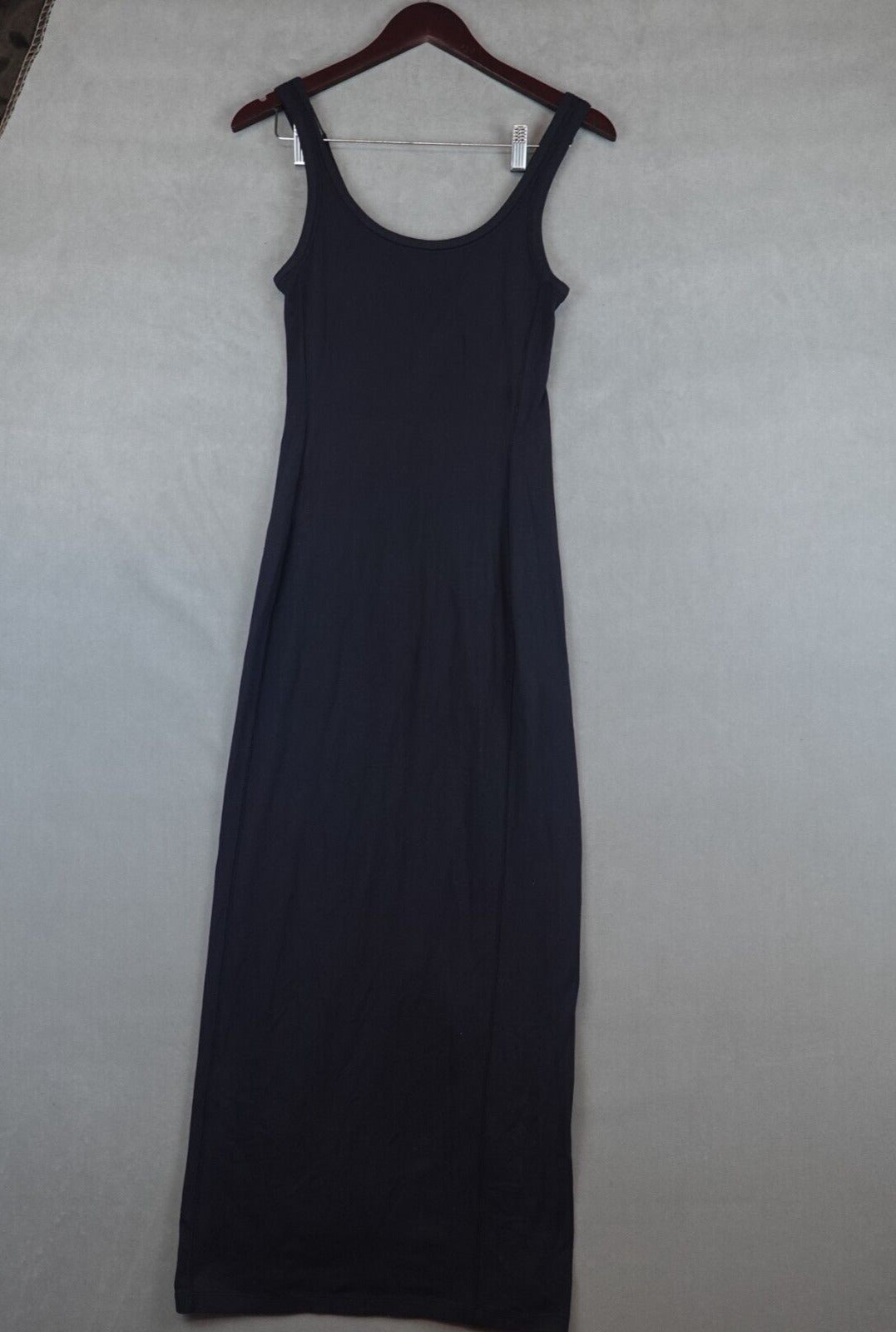 Lululemon Maxi Dress Size XS? Black Stretch Casual Slit Back