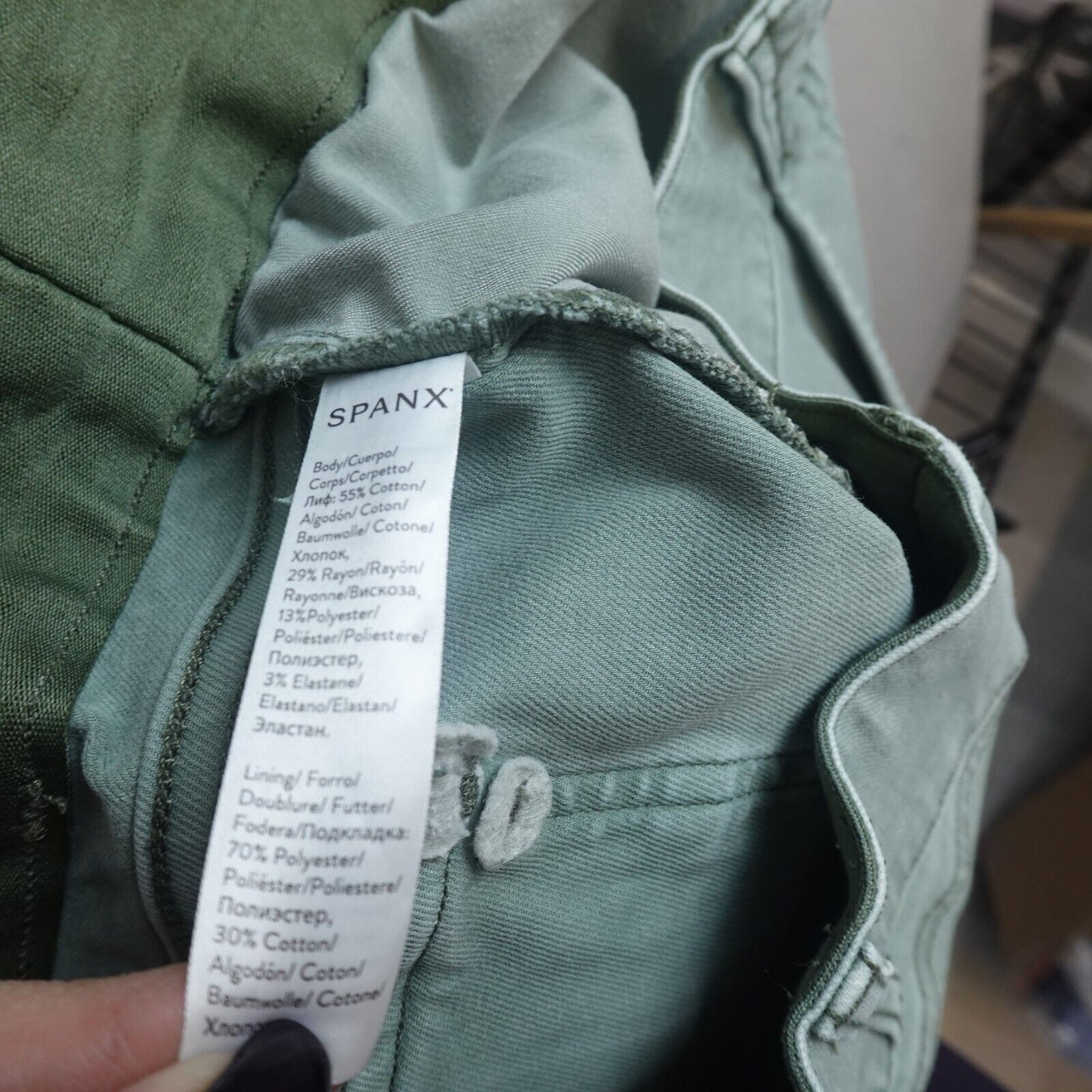 Spanx Pants Stretch Twill Cargo Jogger Pull On Size 1X Plus Green Ankle