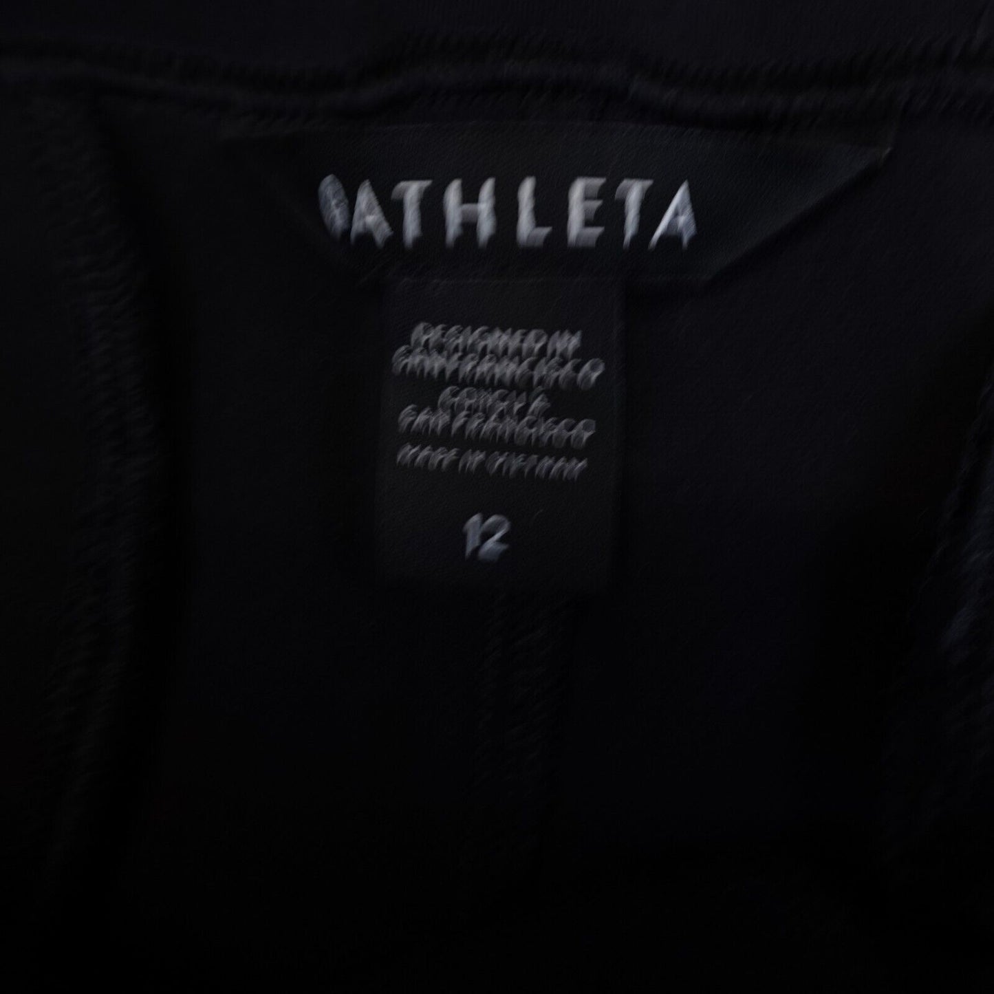 Athleta Eastbound Straight Pants Pull On Stretch Travel Black Womens 12 Unhemmed