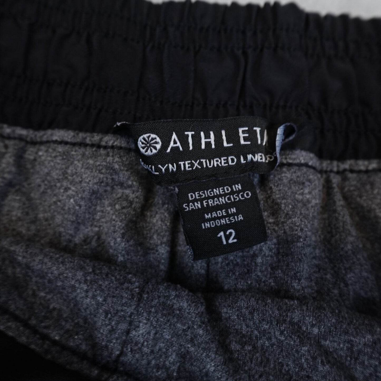 ATHLETA Brooklyn Lined Joggers Women 12 Pull On Pants Black Athletic Camo