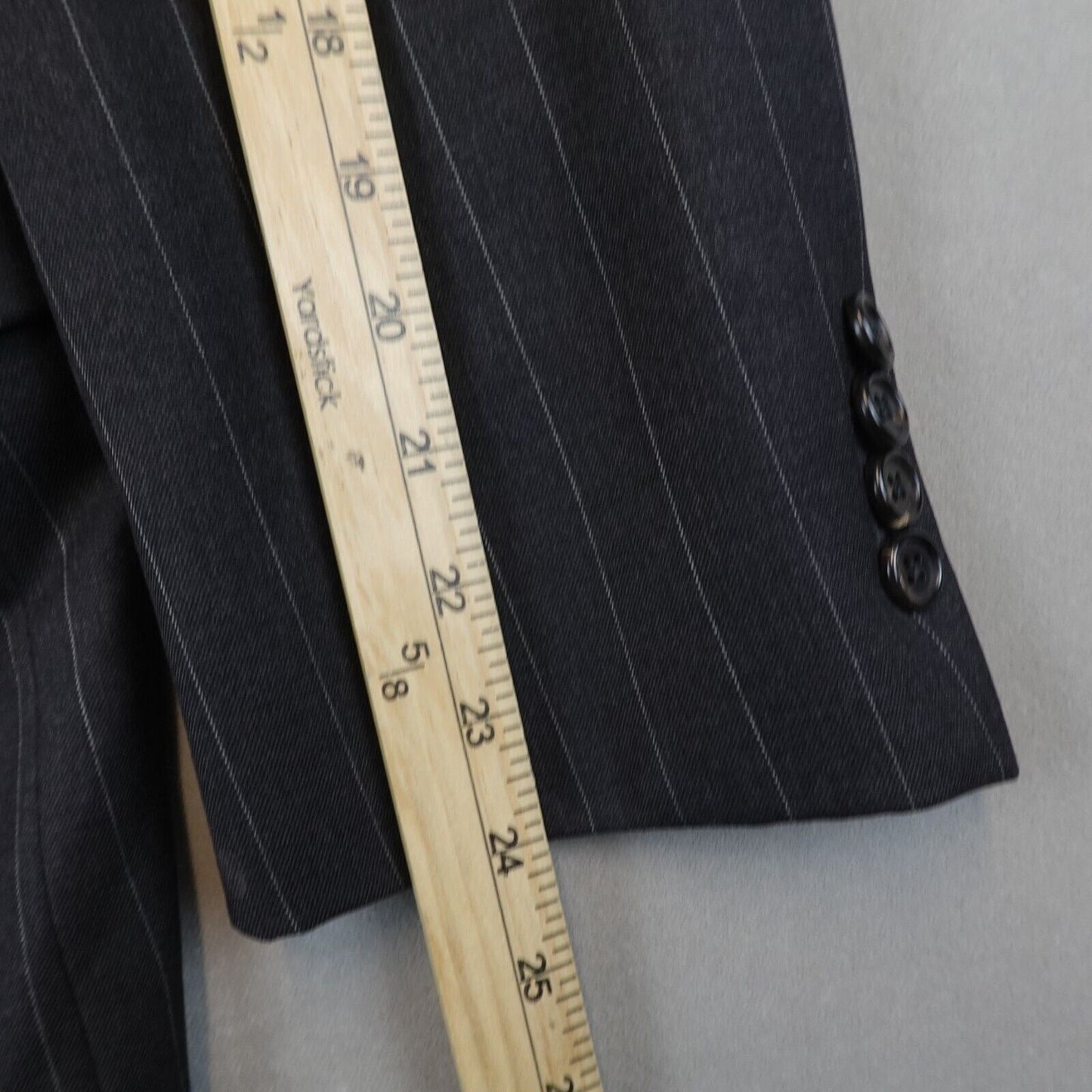 Hickey Freeman Suits & Suit Separates