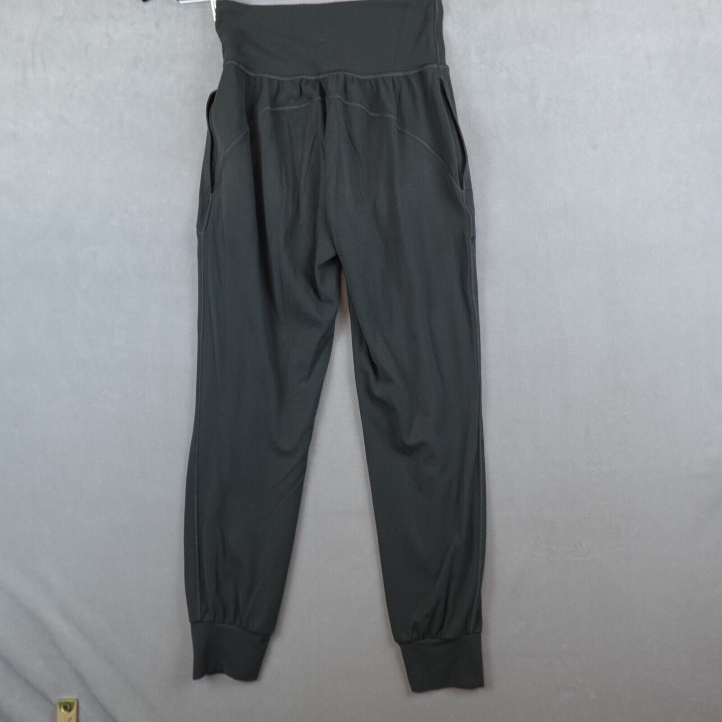 Athleta Cruise Jogger Powervita Olive Green Sweatpant Size XS Athletic High Rise