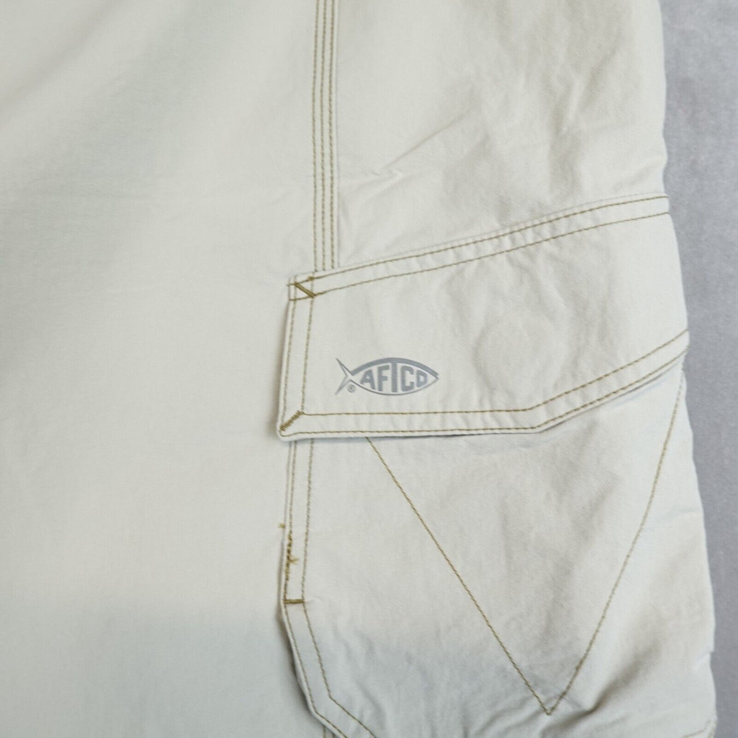 AFTCO Fishing Shorts Mens 46 Cargo Beige Stealth Swimming Original Elastic Waist