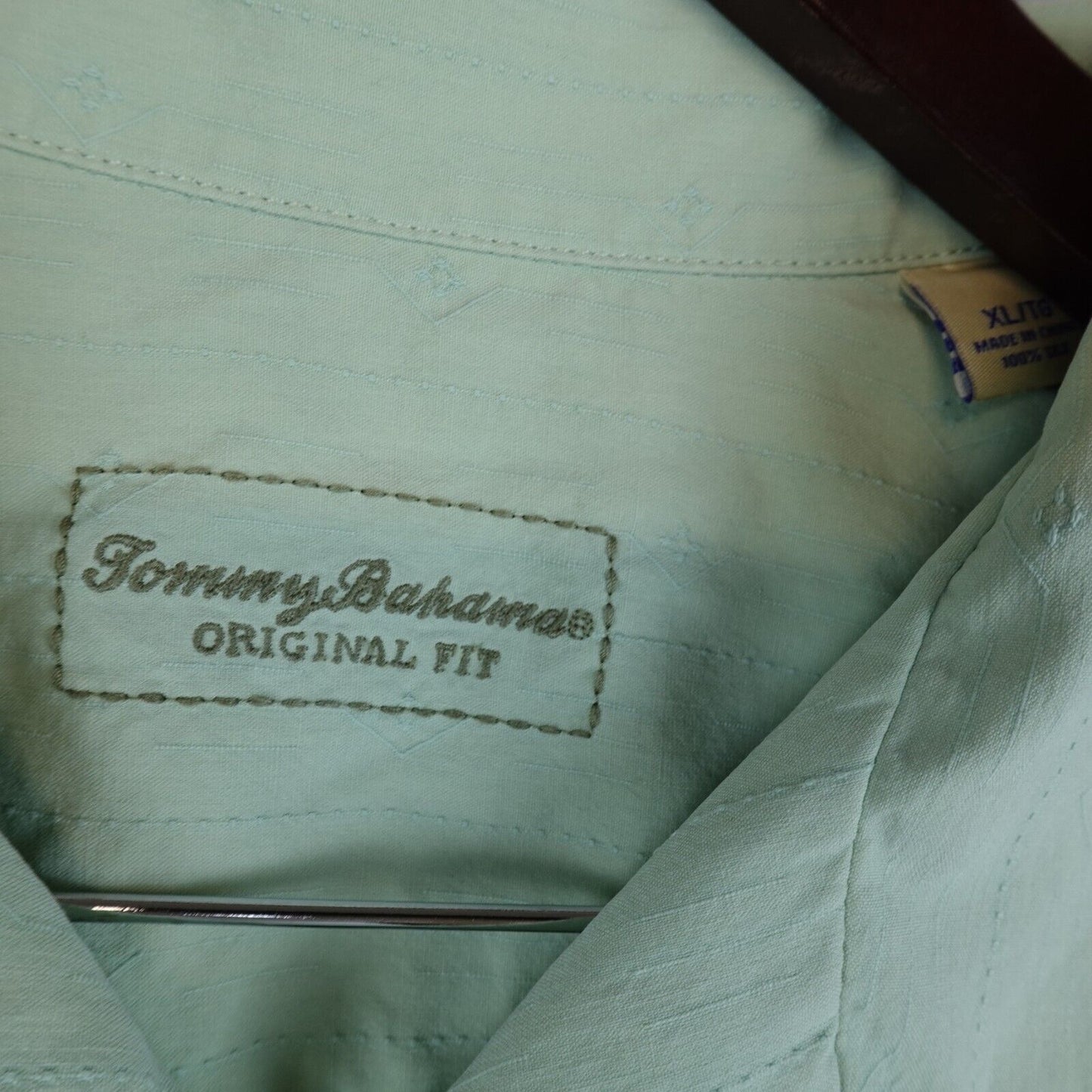 Tommy Bahama Button-Up