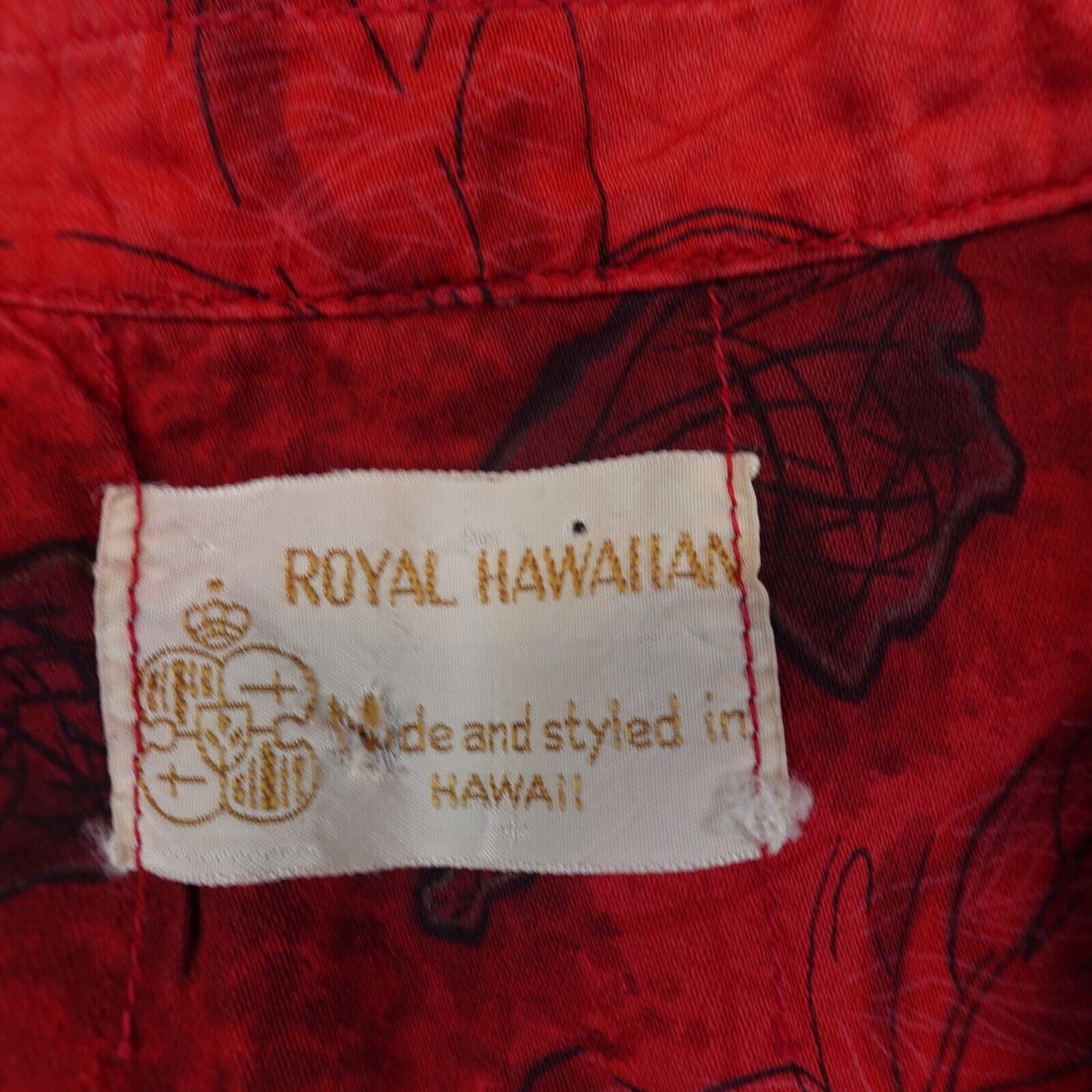 Vintage Royal Hawaiian Shirt Camp Loop Collar Original 60s 70s Men Sz Large Red