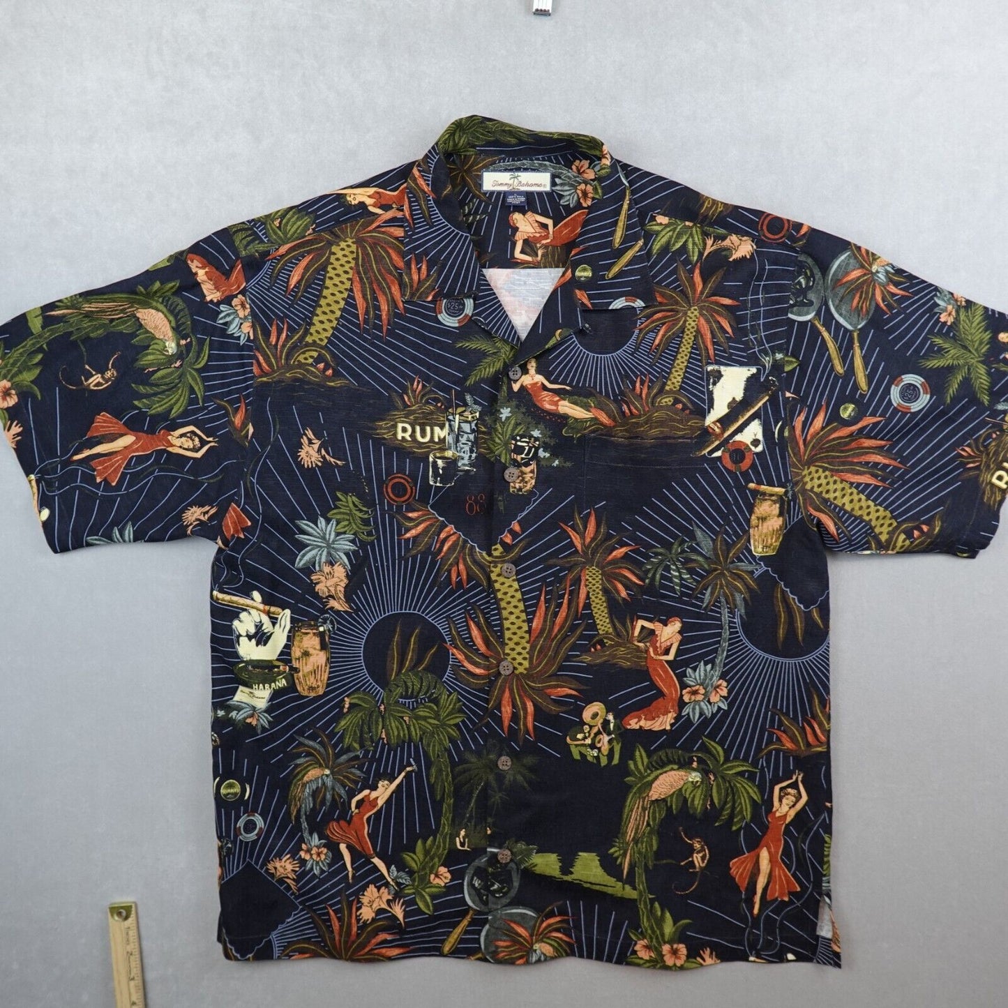 Tommy Bahama Button-Up