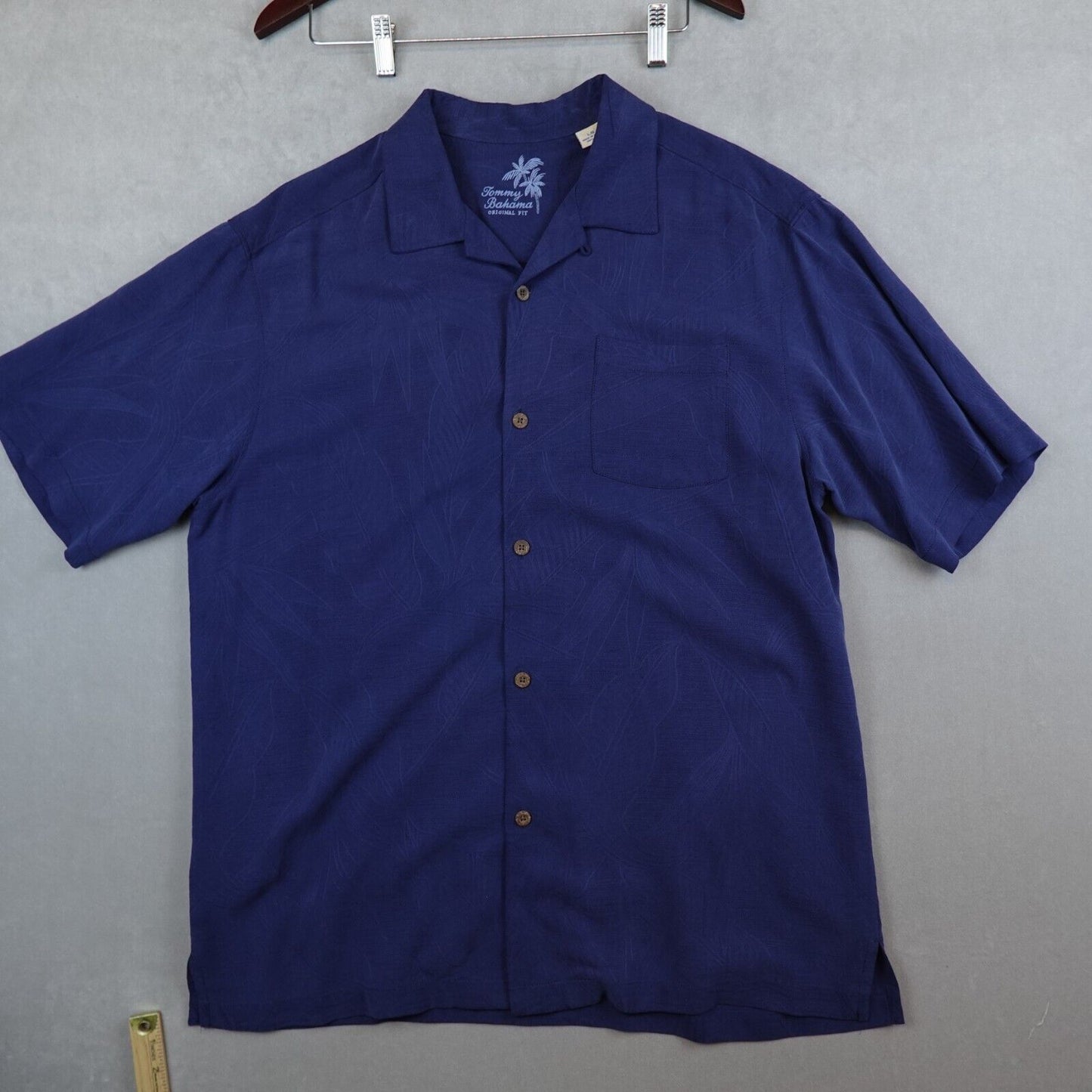 Tommy Bahama Button-Up