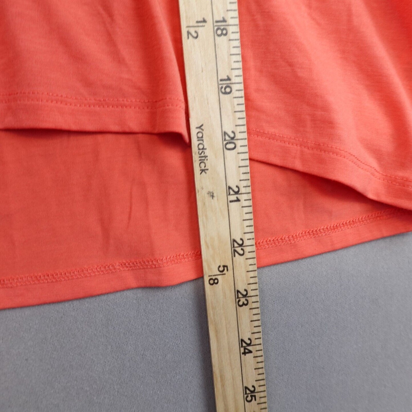 Athleta Studio Crop Tee  Coral Orange Short Sleeve T-Shirt Size XL Boxy Oversize