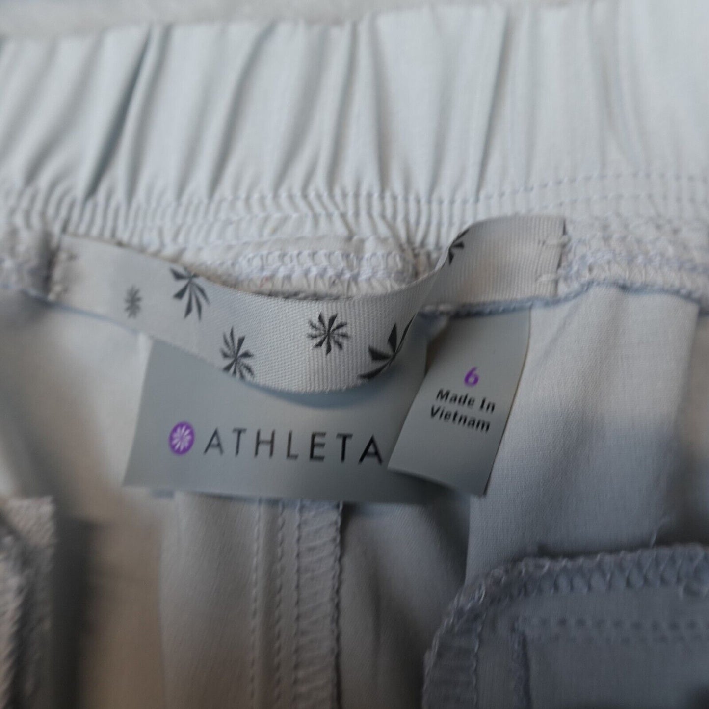 Athleta Aspire Ankle Pants Womens 6 Gray Rushed Ankle Joggers Athleisure 30x27