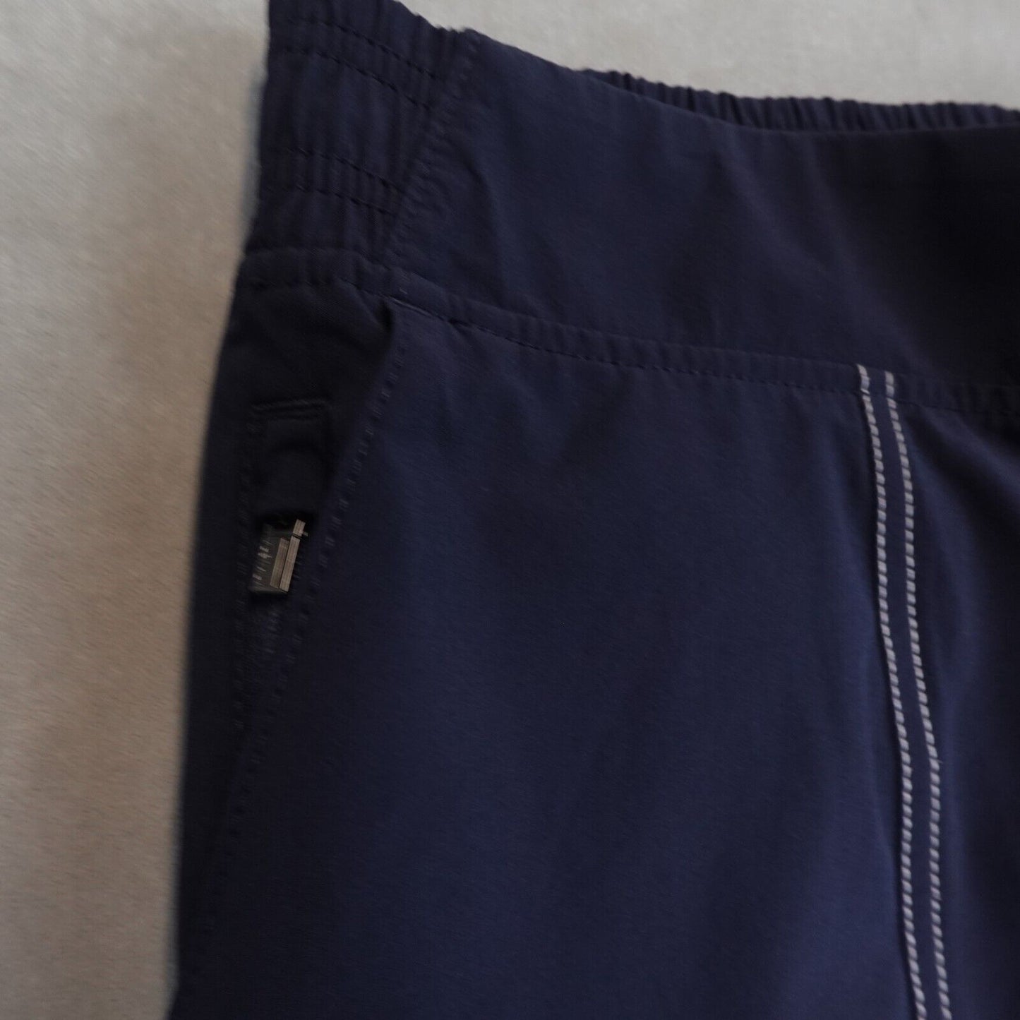 Athleta Chelsea Utility Jogger Blue Womens Size 10 Stitching Accent Tapered