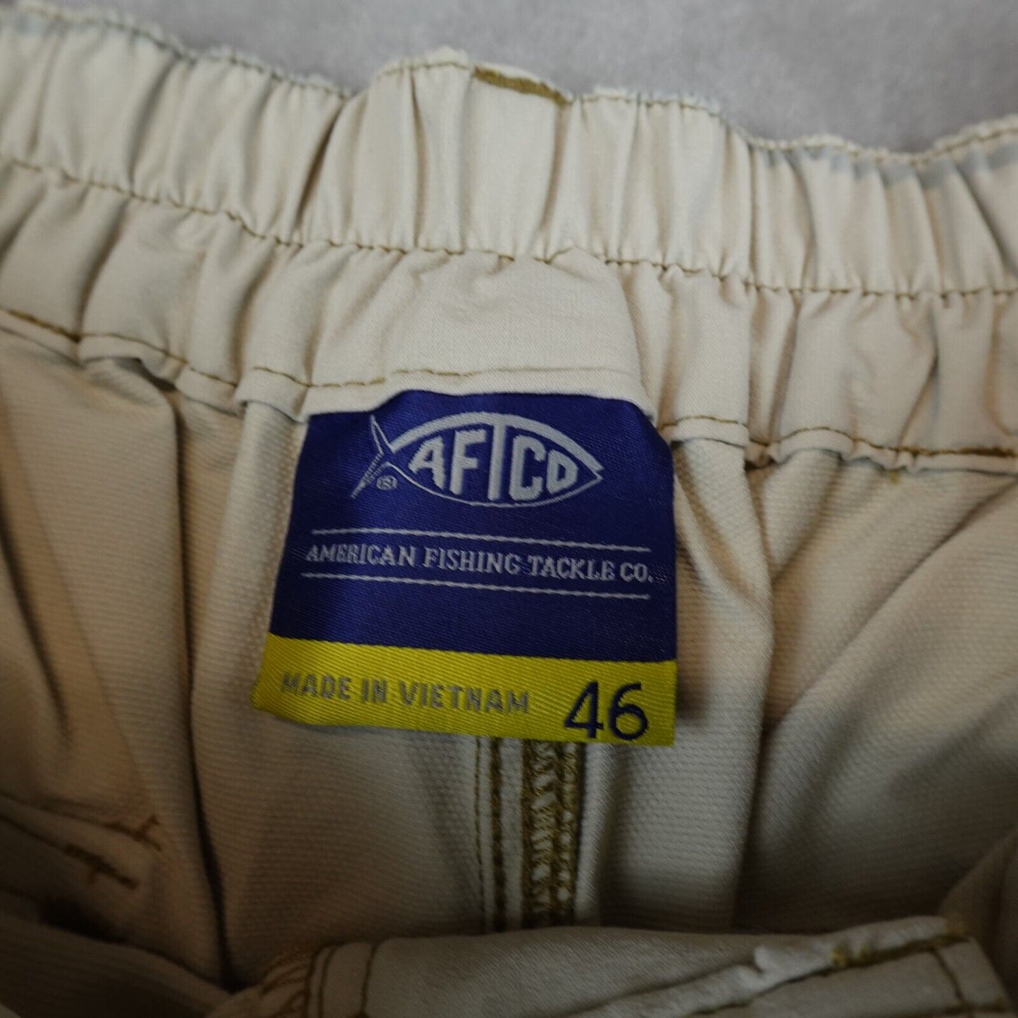 AFTCO Fishing Shorts Mens 46 Cargo Beige Stealth Swimming Original Elastic Waist