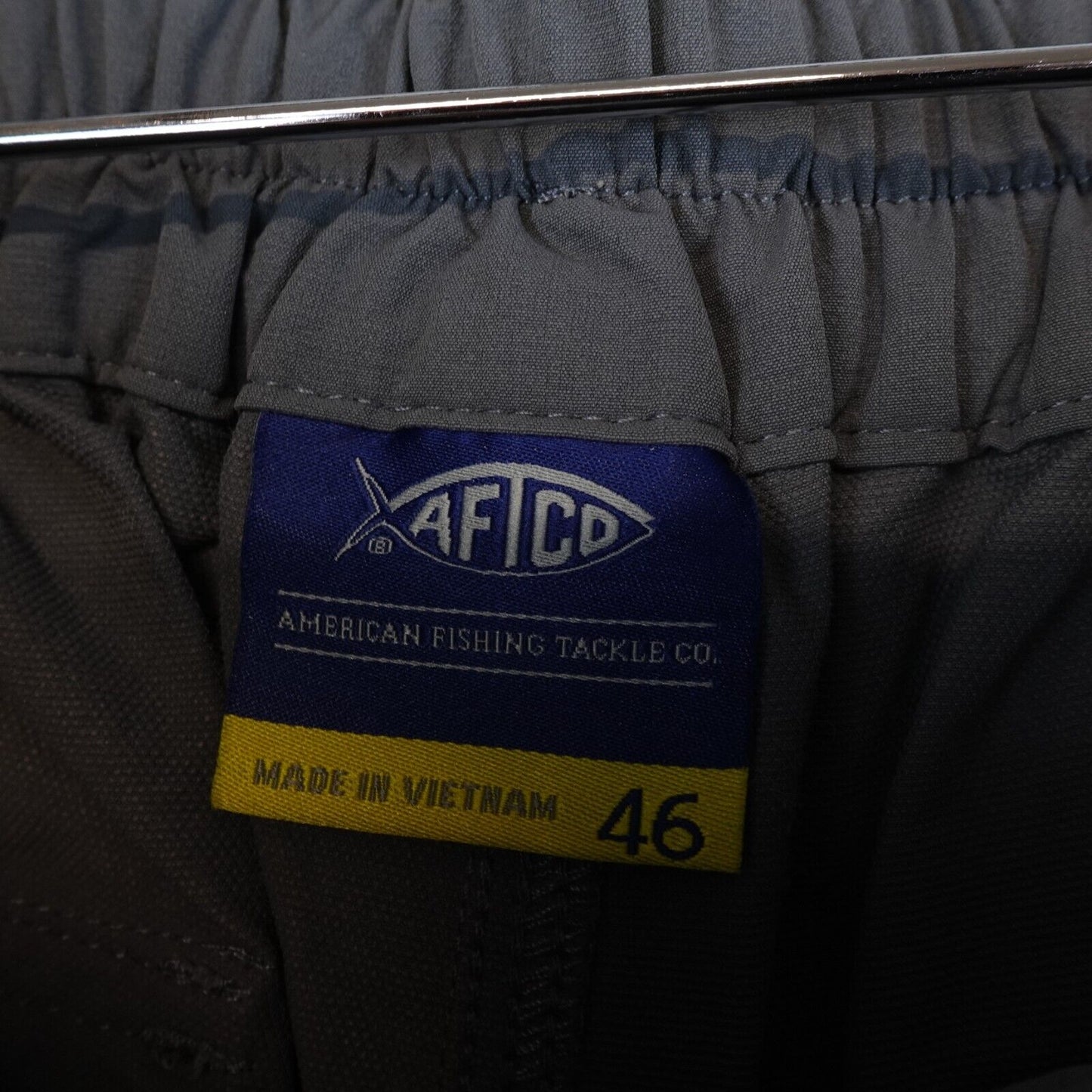 AFTCO Fishing Shorts Mens 46 Cargo Gray Stealth Swimming Original Elastic Waist