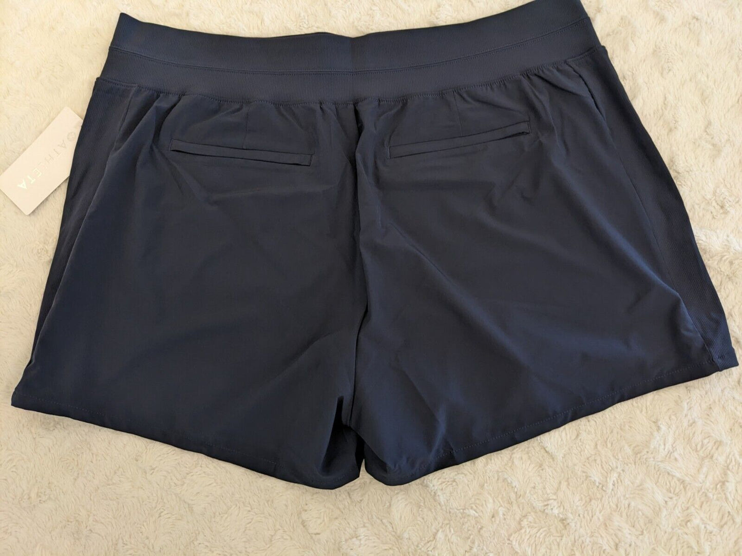 NWT ATHLETA Brooklyn Short Womens 20 Navy Blue Zip Pocket Sculptek Rib Waist NEW