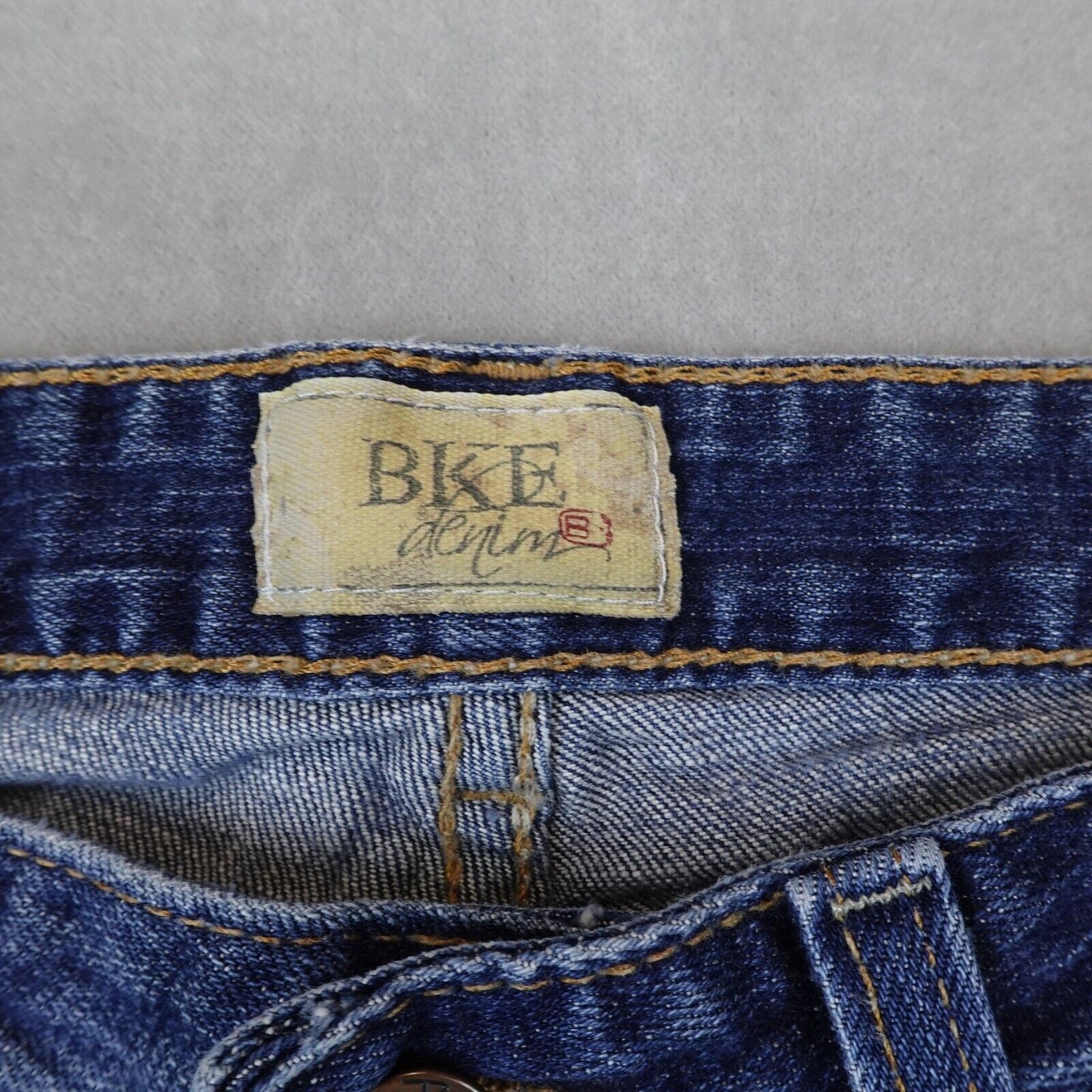 BKE Buckle Capri Jeans Womens Low Rise Blue Denim Size 26x19