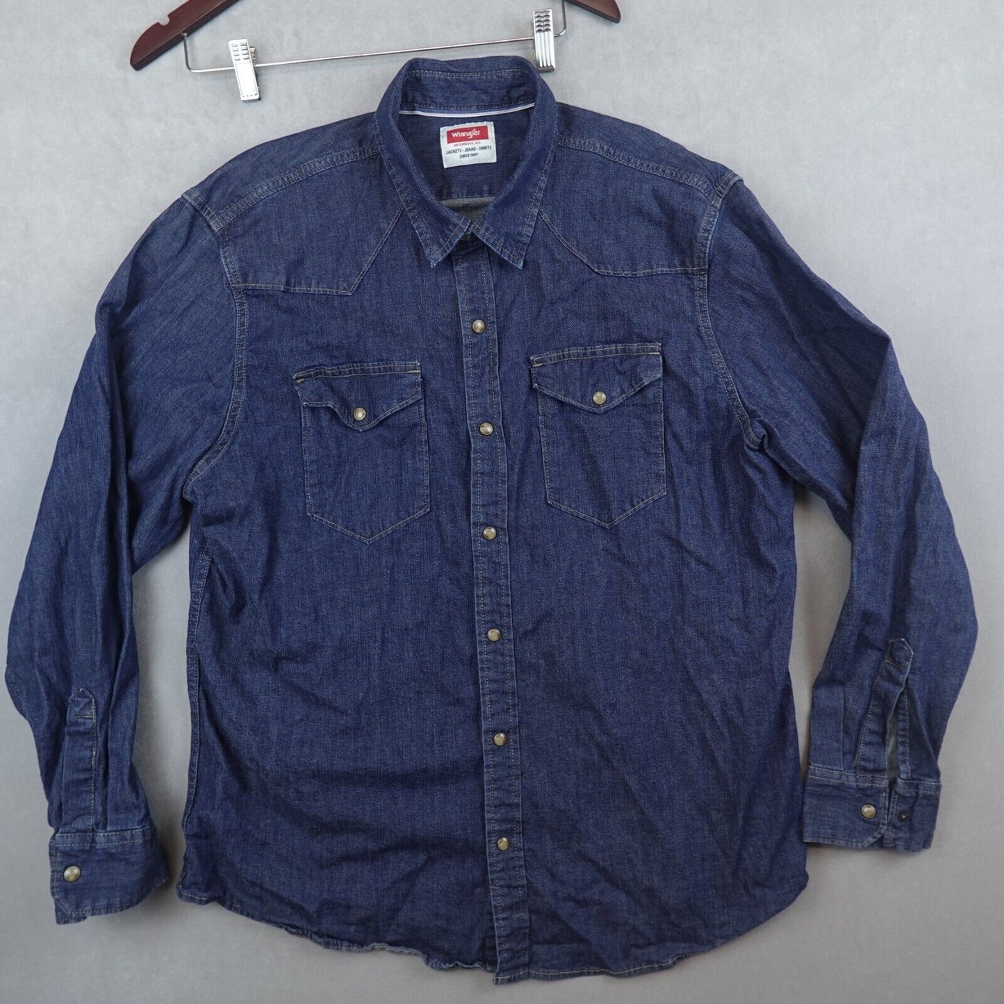 Wrangler Pearl Snap Shirt Mens XL Blue Indigo Chambray Cotton Denim Western L/S