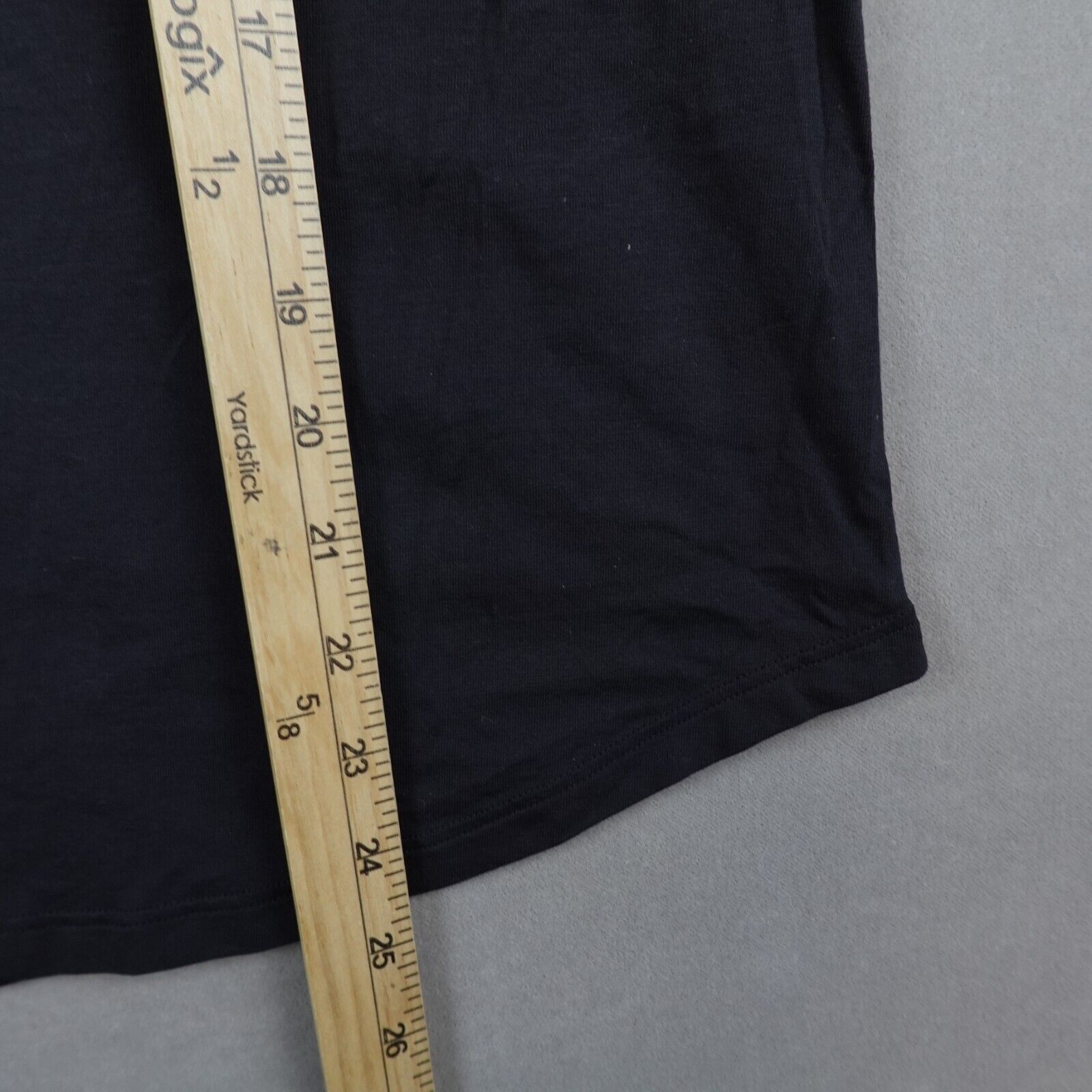 Lululemon T-Shirt