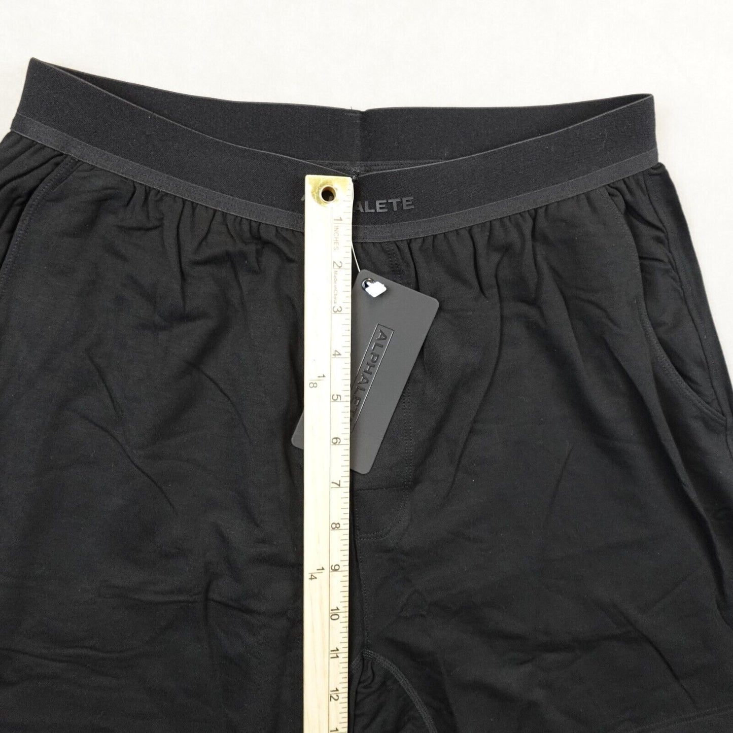 NWT Alphalete Active Shorts Adult Medium Black Lounge Workout Elastic Waist New